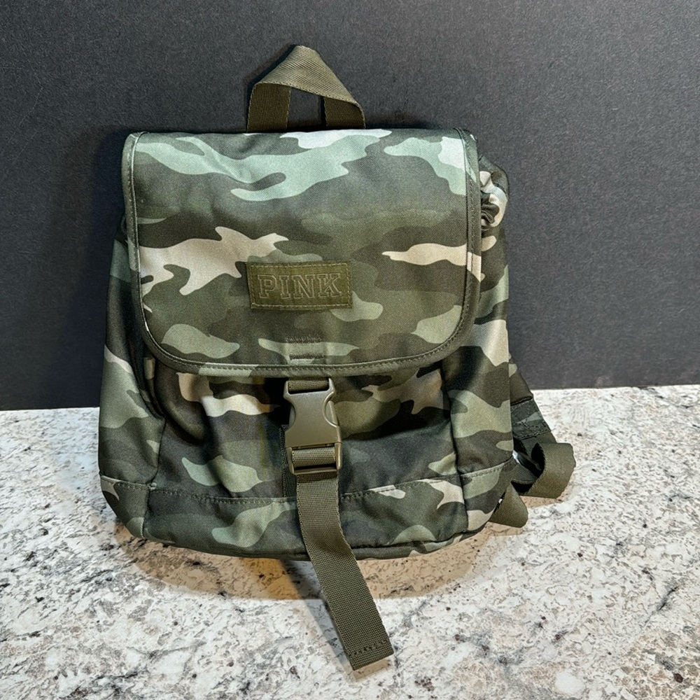 Victorias Secret Pink Camo Mini Bag/Backpack.